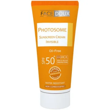 تصویر  کرم ضد آفتاب فاقد چربی SPF50 فوتوزوم فیس دوکس - بی رنگ