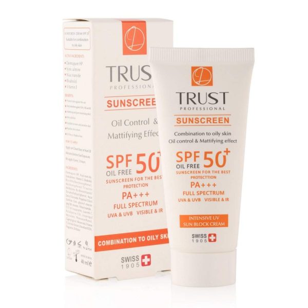تصویر  کرم ضد آفتاب SPF 50 تراست پوست چرب و مختلط - بی رنگ